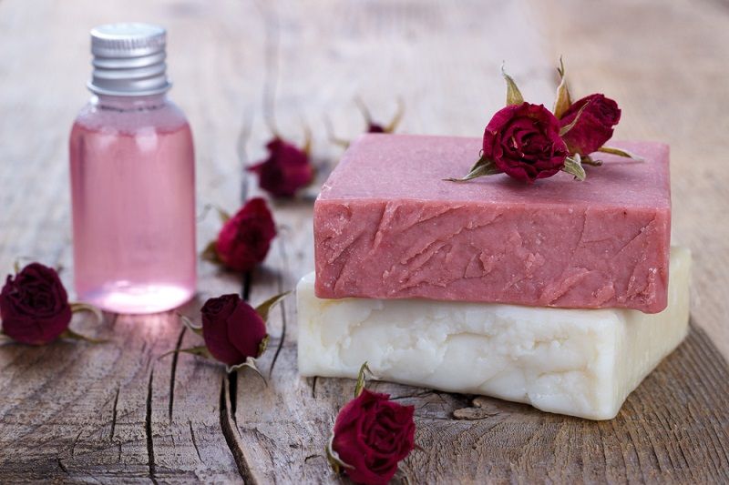Evde Gül Sabunu Nasıl Yapılır?